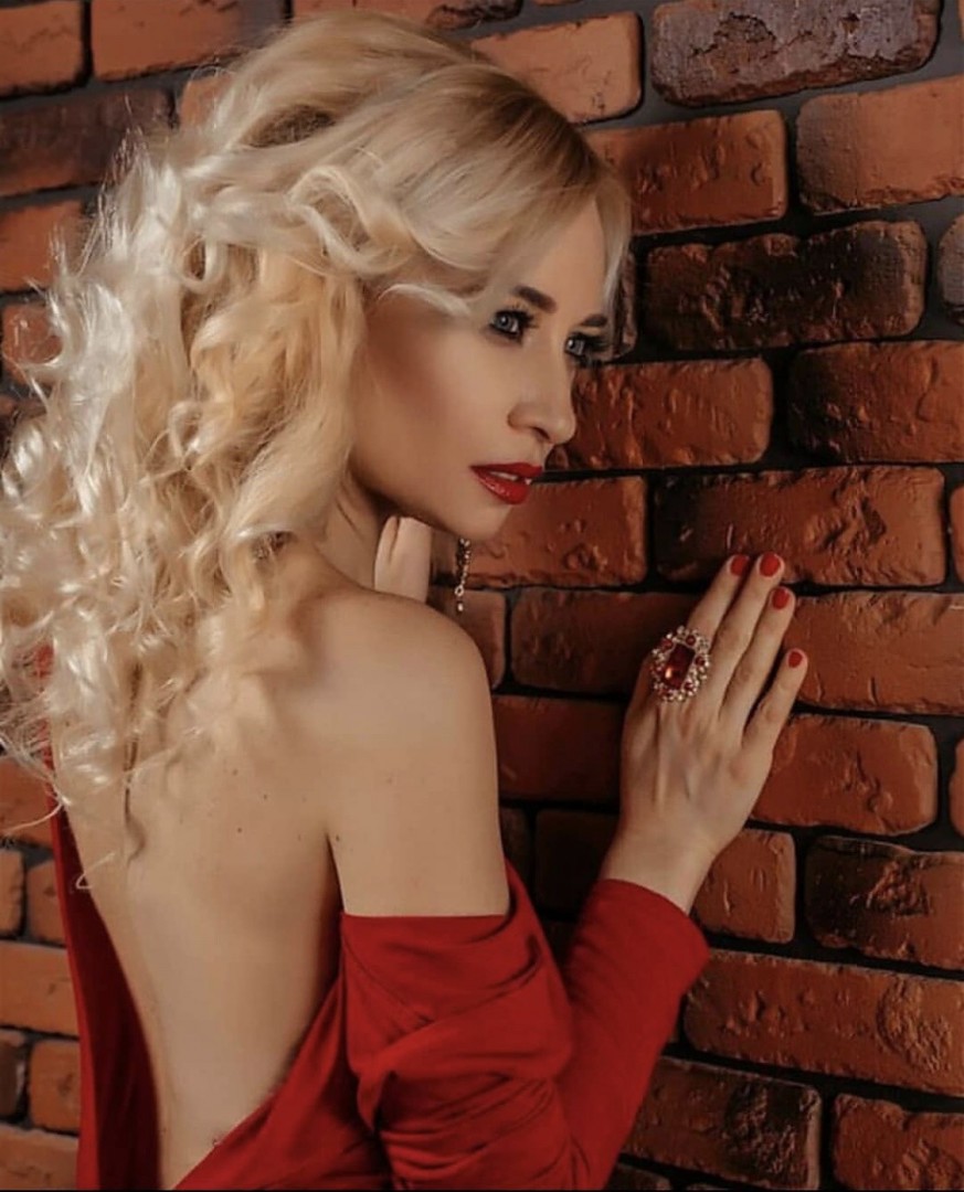 agenzia matrimoniale ragazza Ucraina